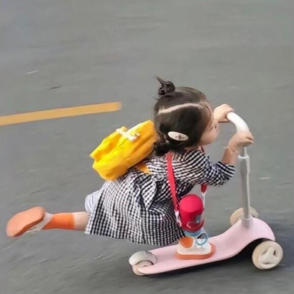 月.