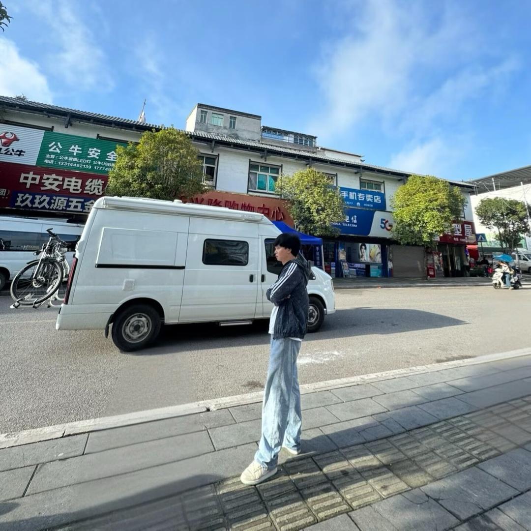 ꧁꫞一世☬俗人꫞꧂