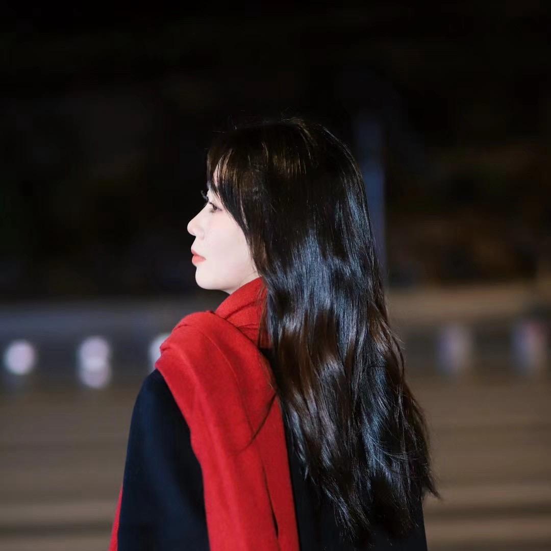 设计师小玉