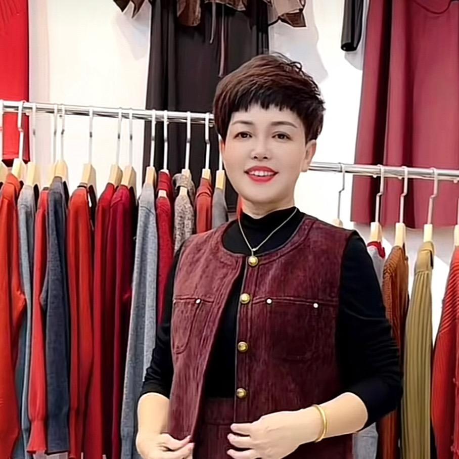 龙海石码秀雯服装店