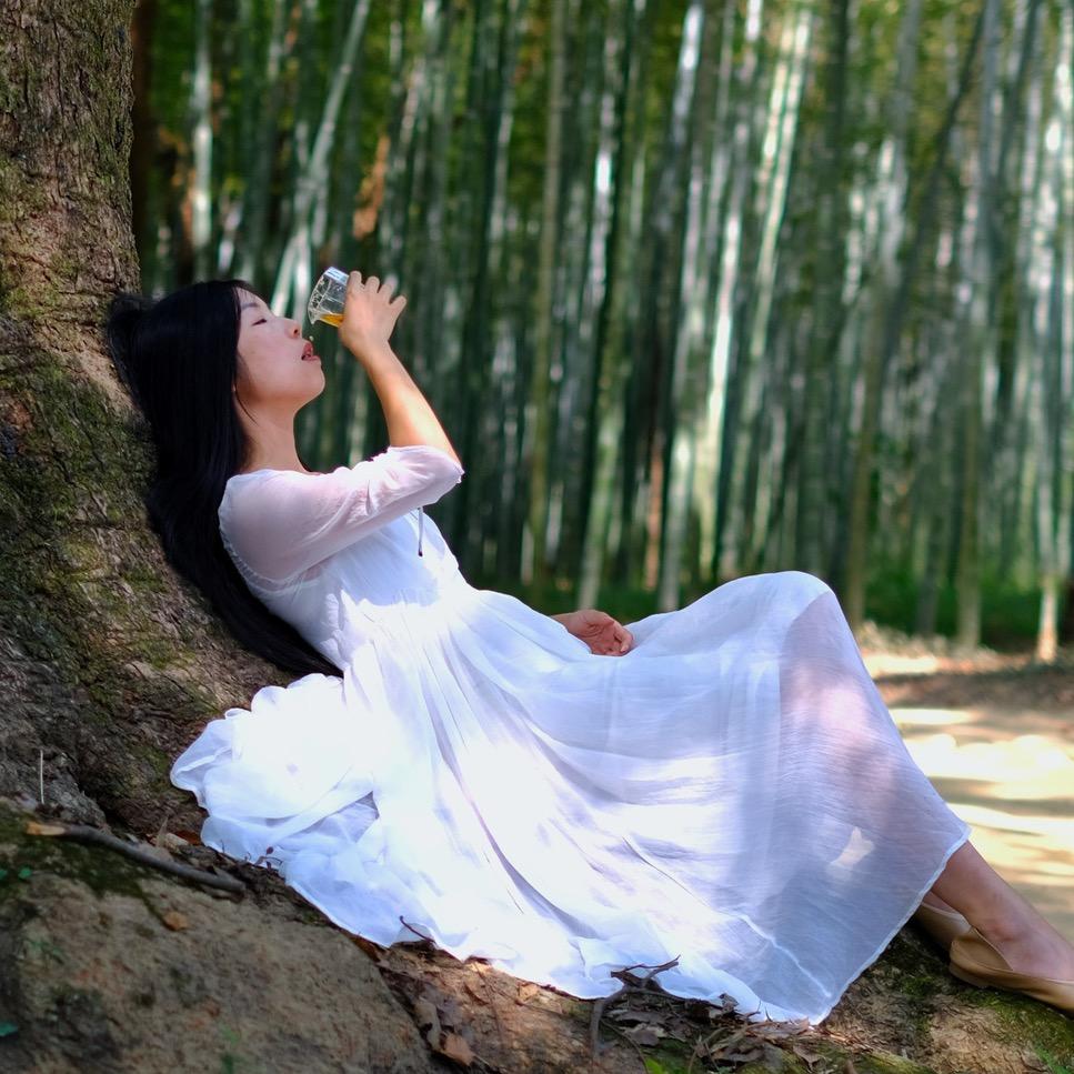 月涧云龛