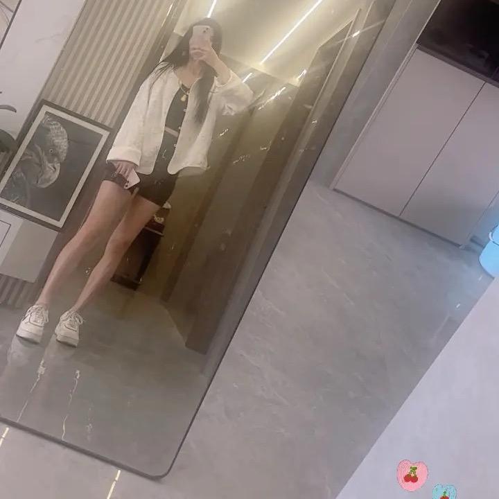 请叫我小周周