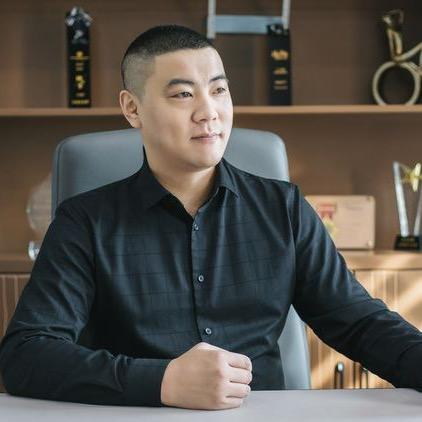中创商业逻辑