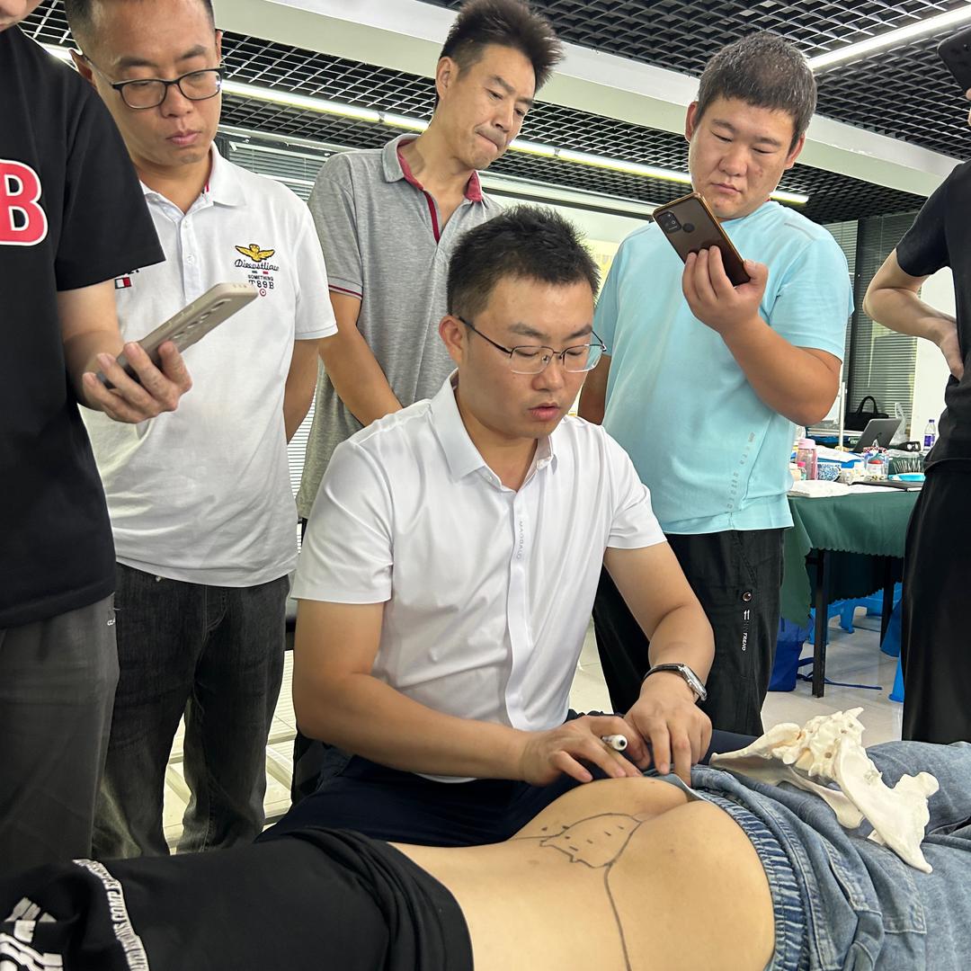 闫老师教推拿按摩