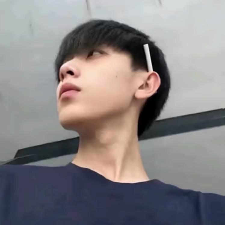 小弟弟