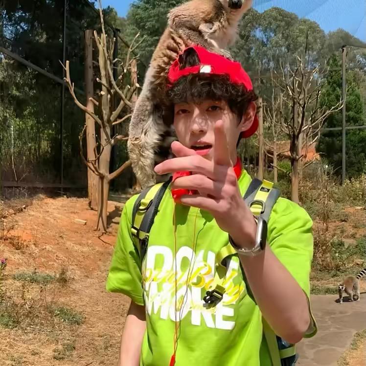 宇宙究极无敌暴龙战神