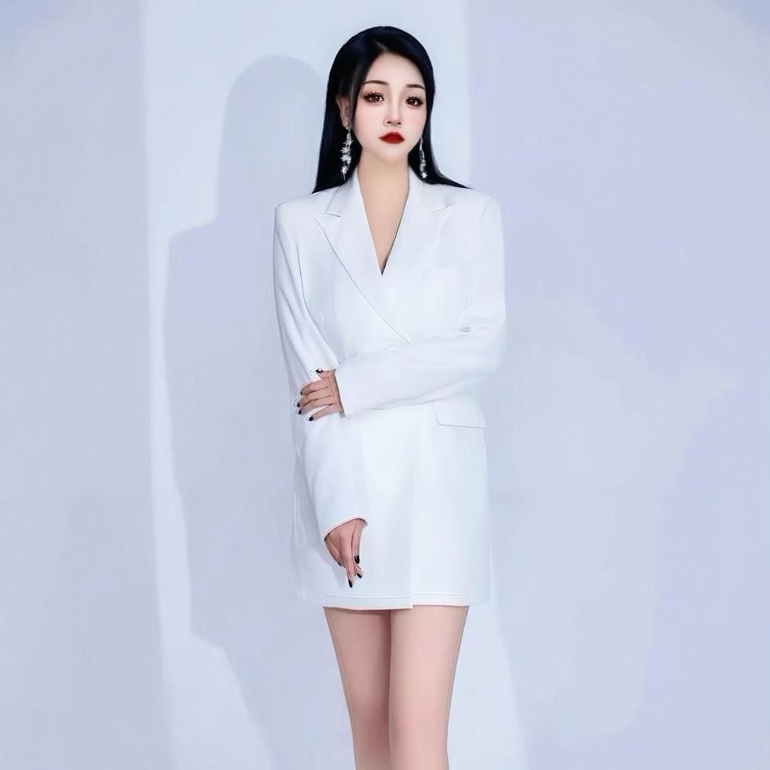 李77🔆（高级纹绣设计师)