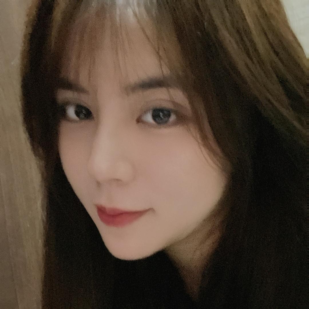 可爱的胖月