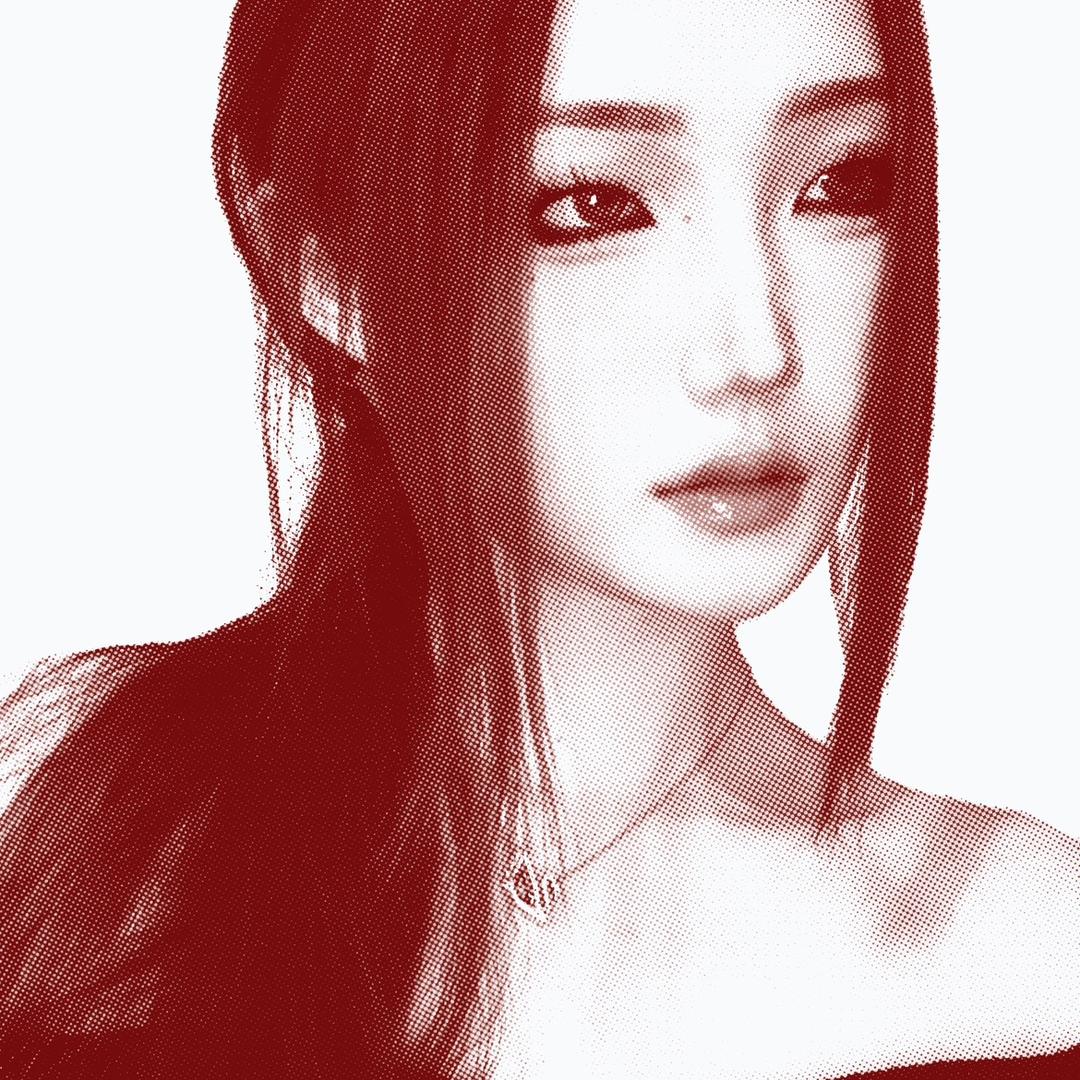 川芋奈奈子
