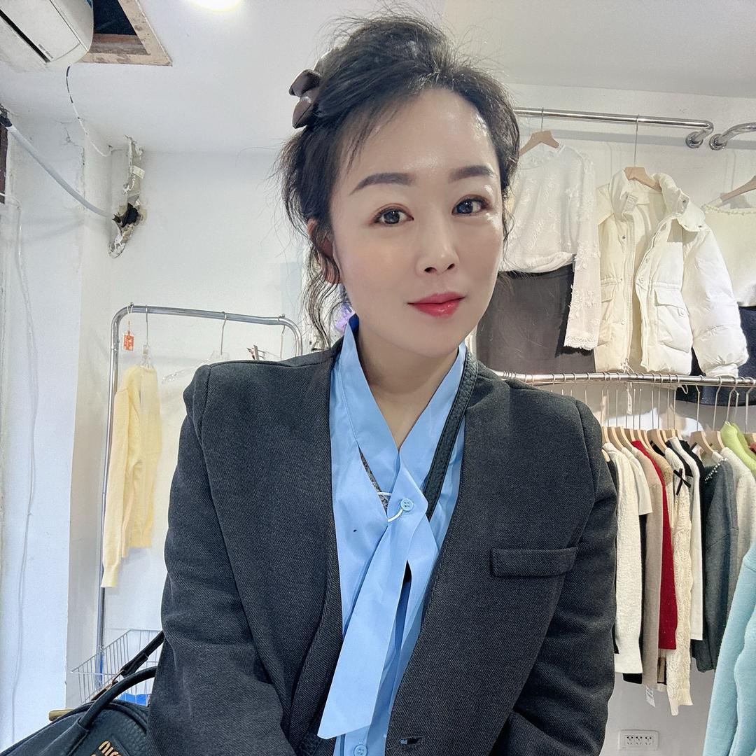 美妹小屋，女装👚