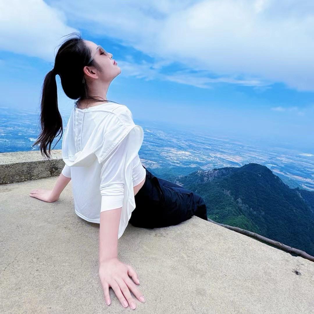 虎牙妹爱婆婆