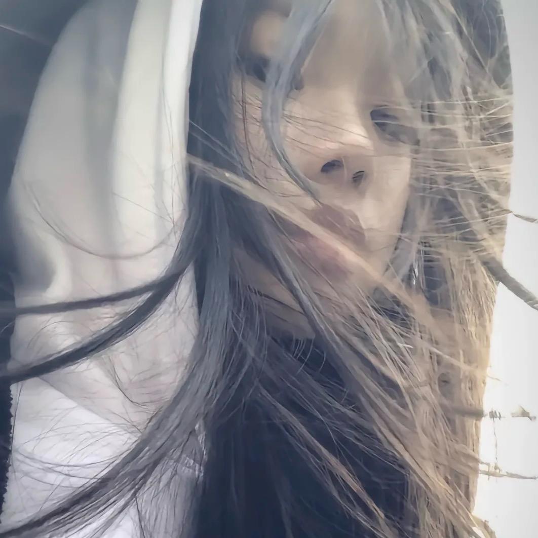 田栩宁-