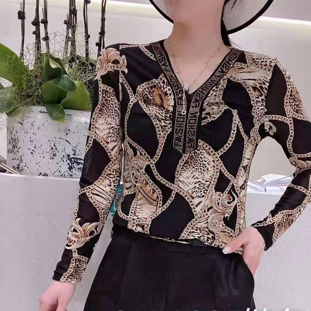 金夫人妈妈装工厂店