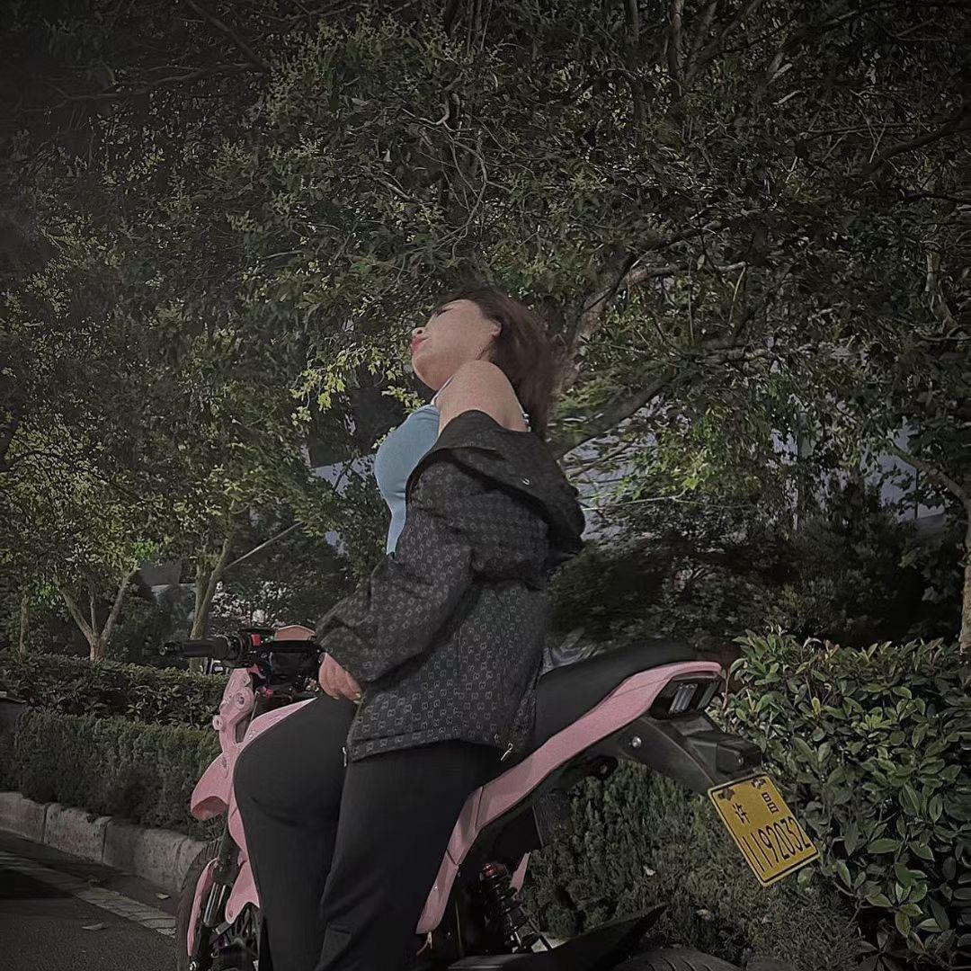 财神爷的宝贝小王👧