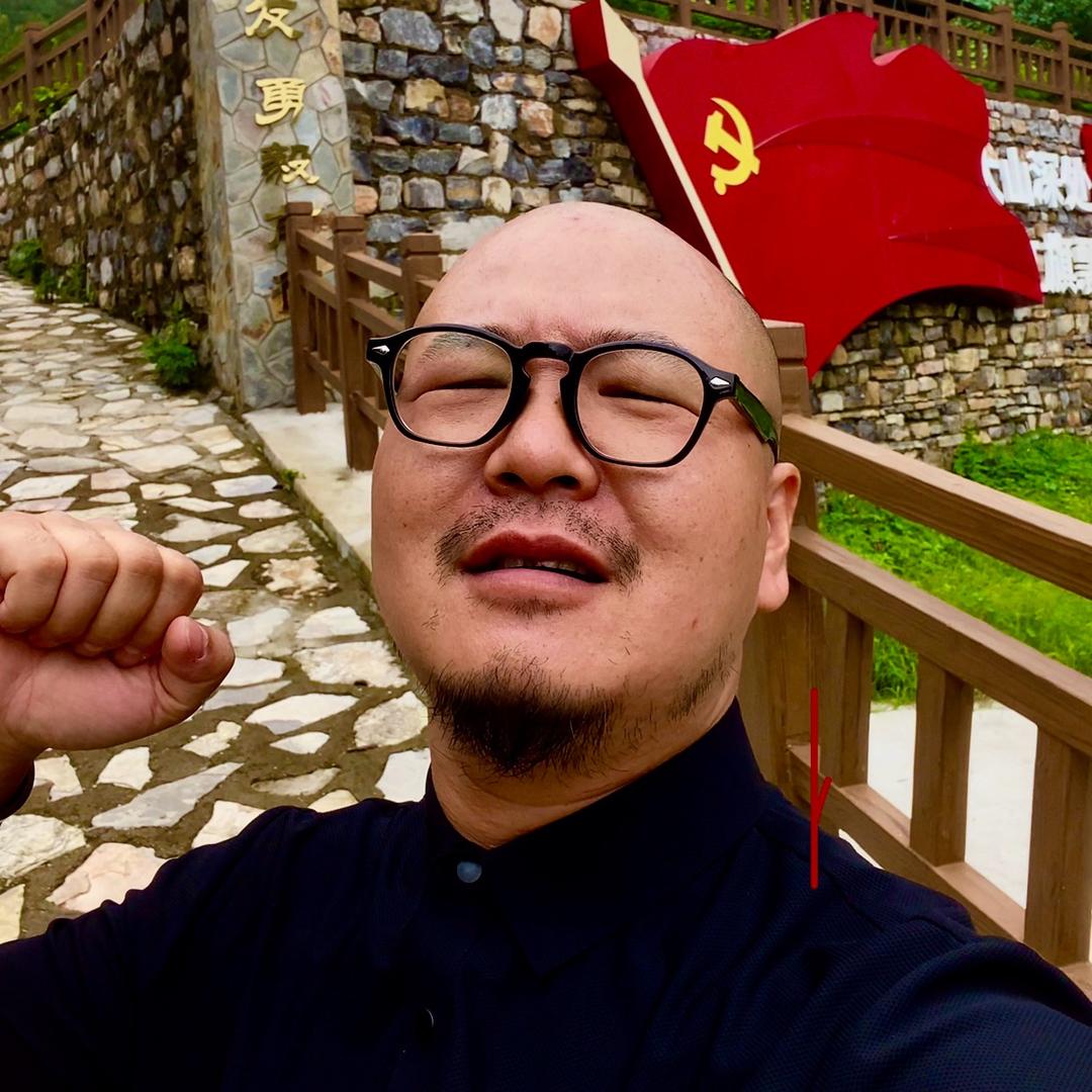 情感老雷