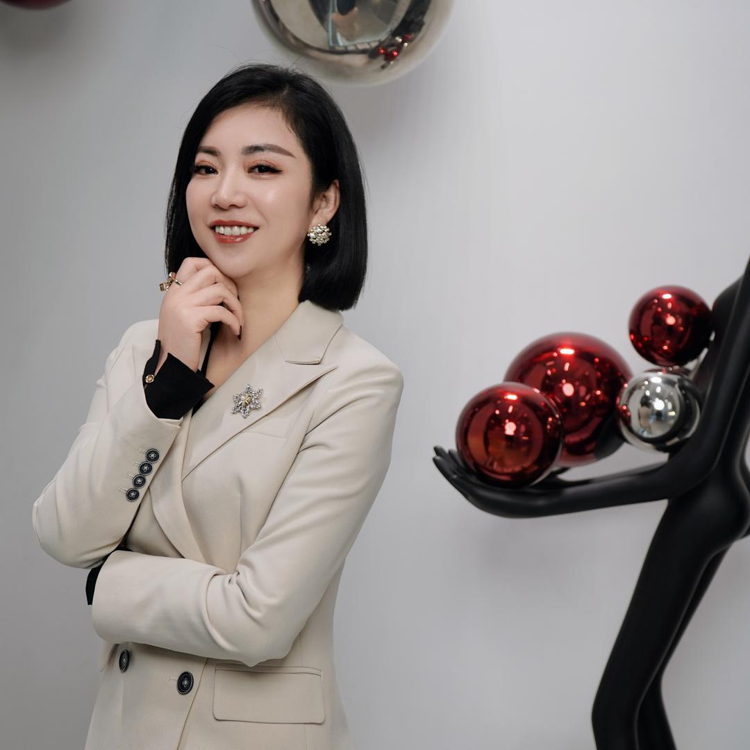 西安三标极窄门 吕倩