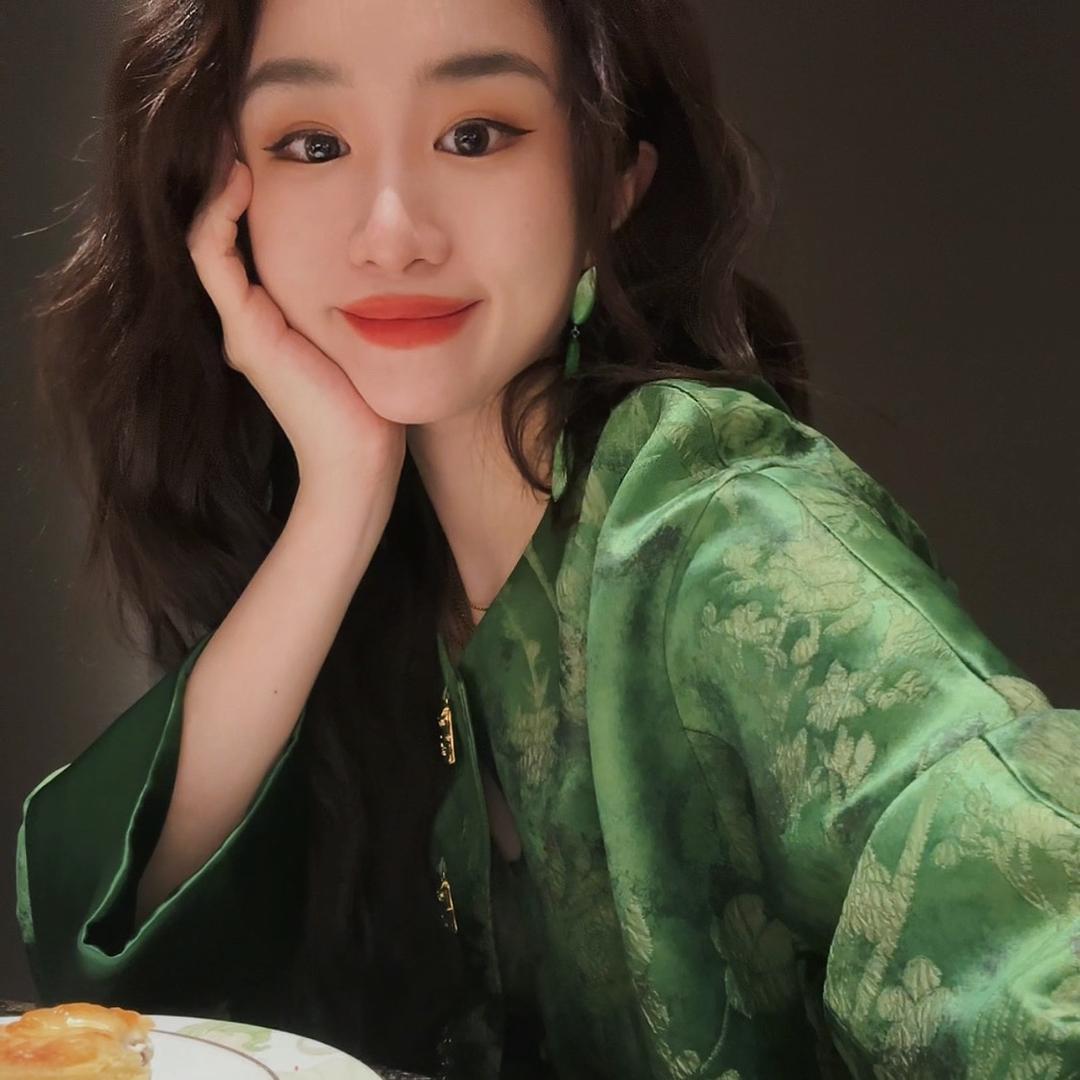 三吉黑花的后花园