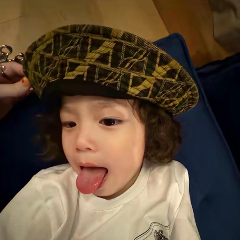 加炸蛋的麻辣烫