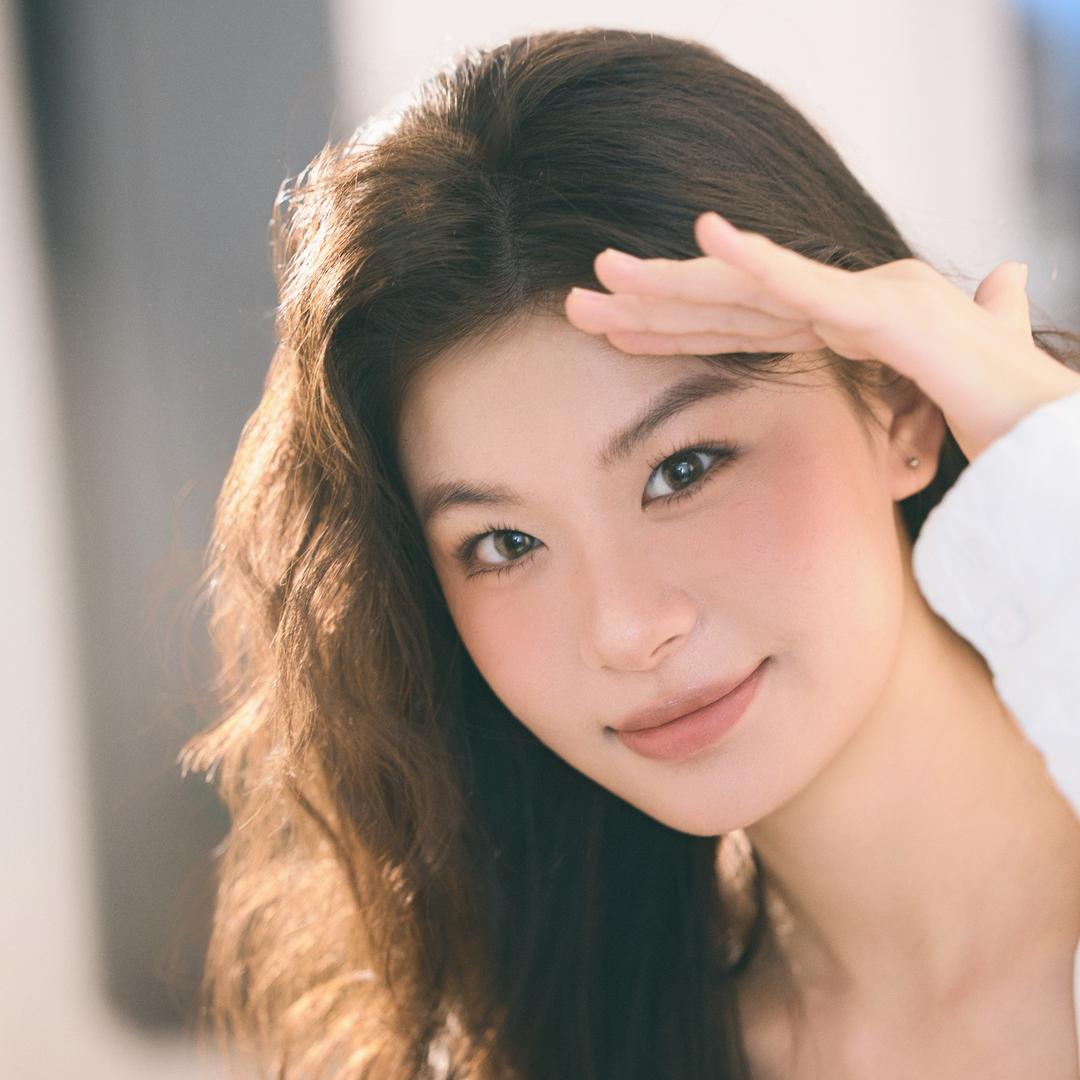 李炘_