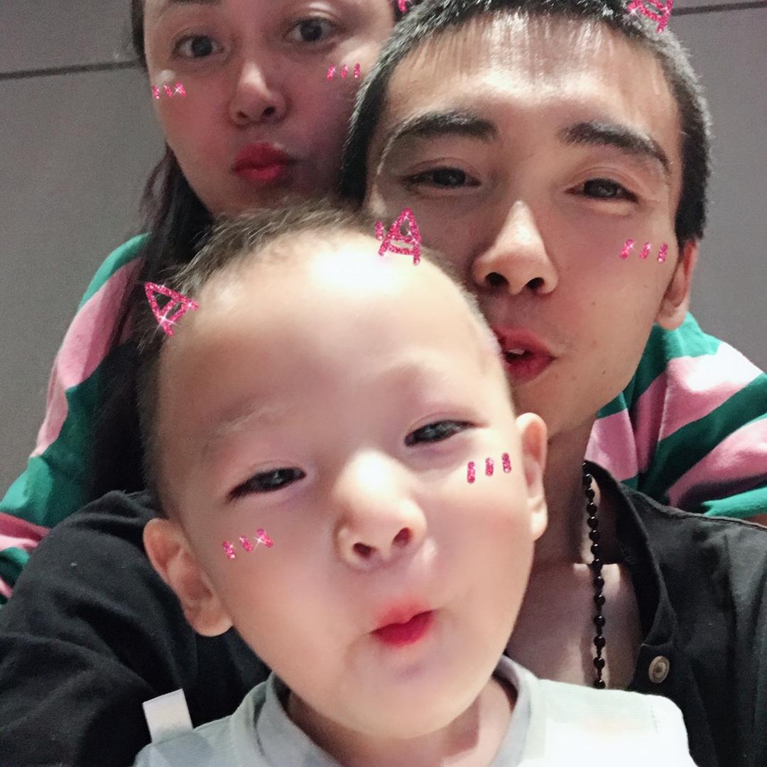 灰色轨迹、