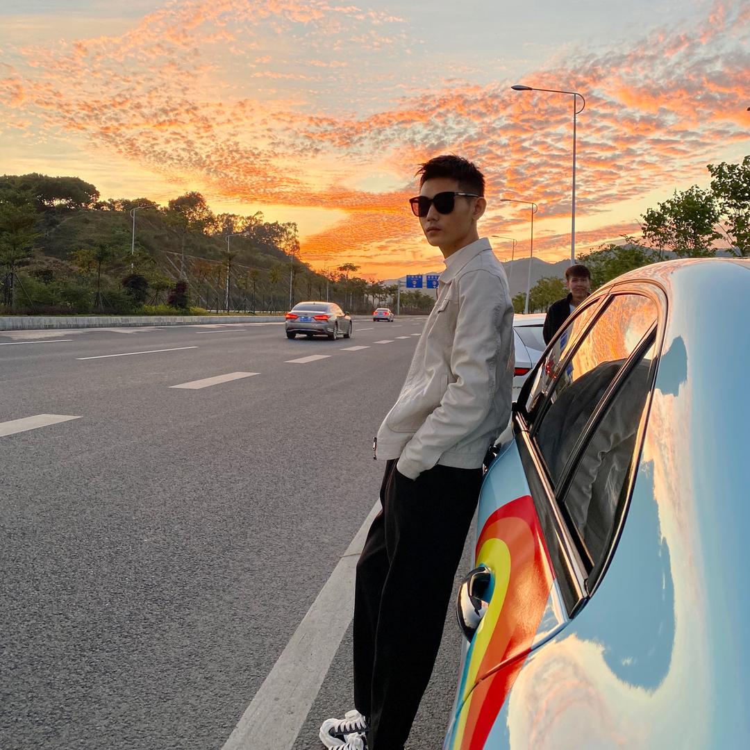 啊汤哥🚗