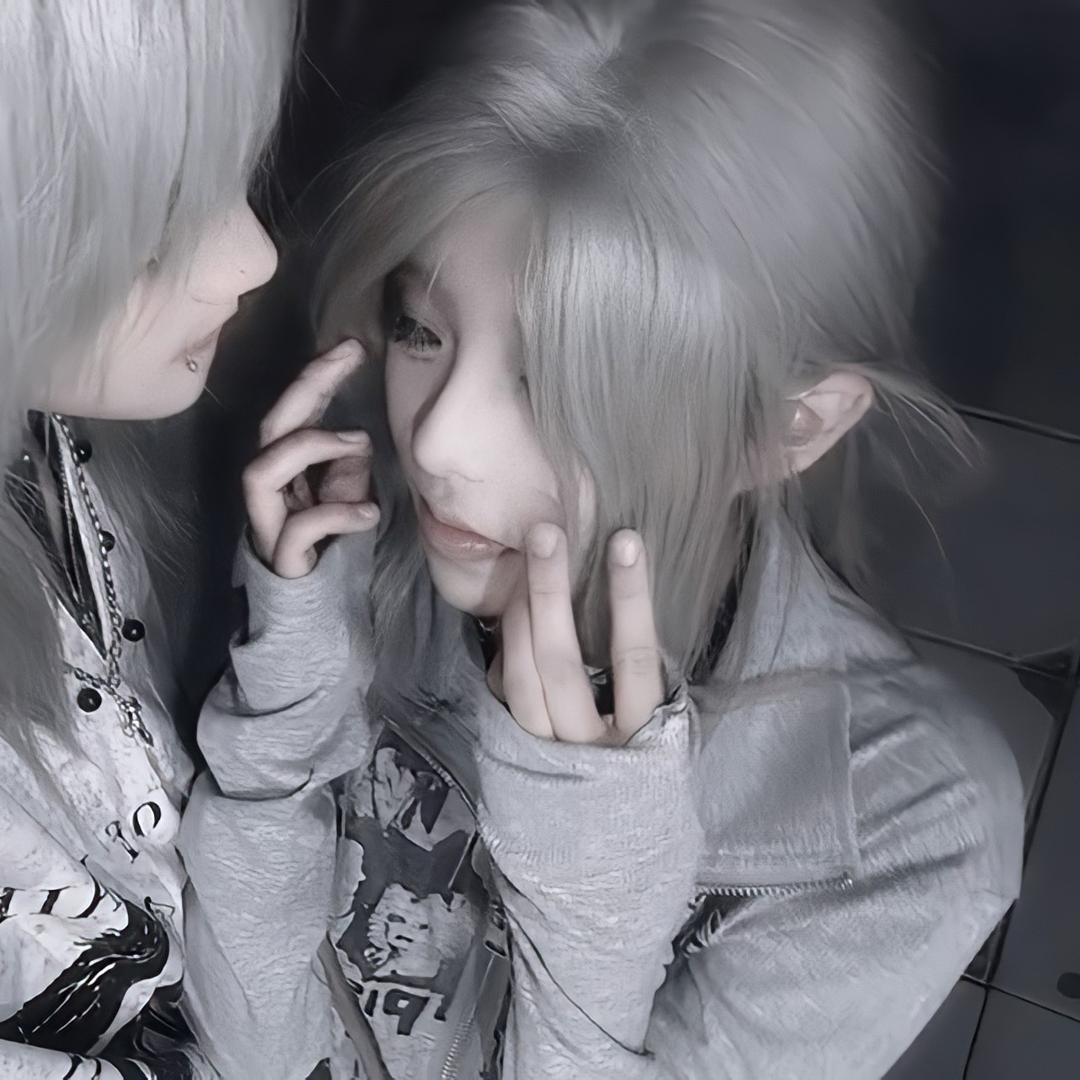 ^^