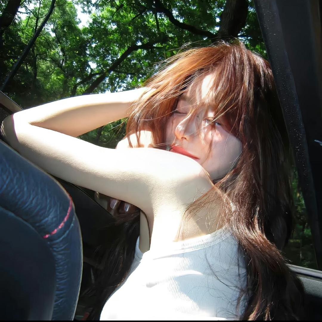 Cihi-爱摸鱼小詹