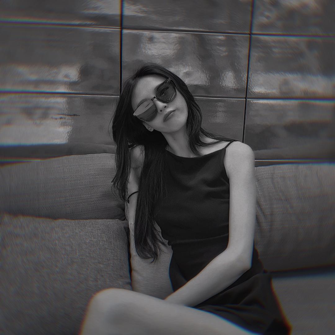 路恰恰Luqiaqia