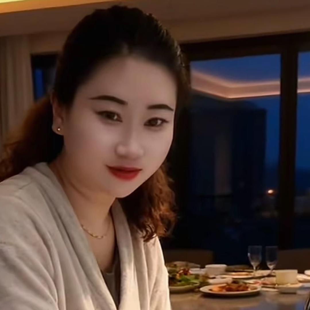 开心每一天🍏乀义:⋯;只