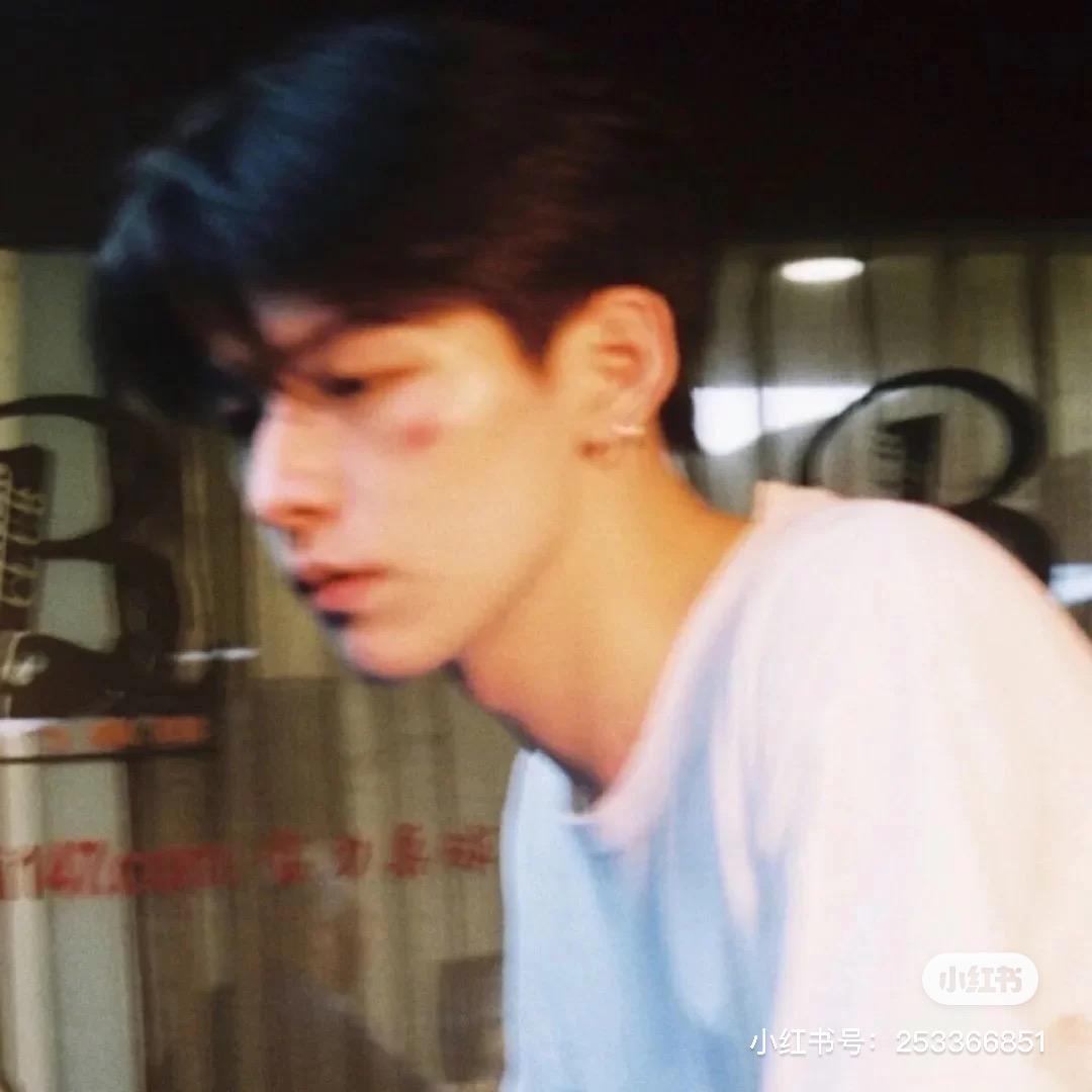 谋子叫我学摄影📹