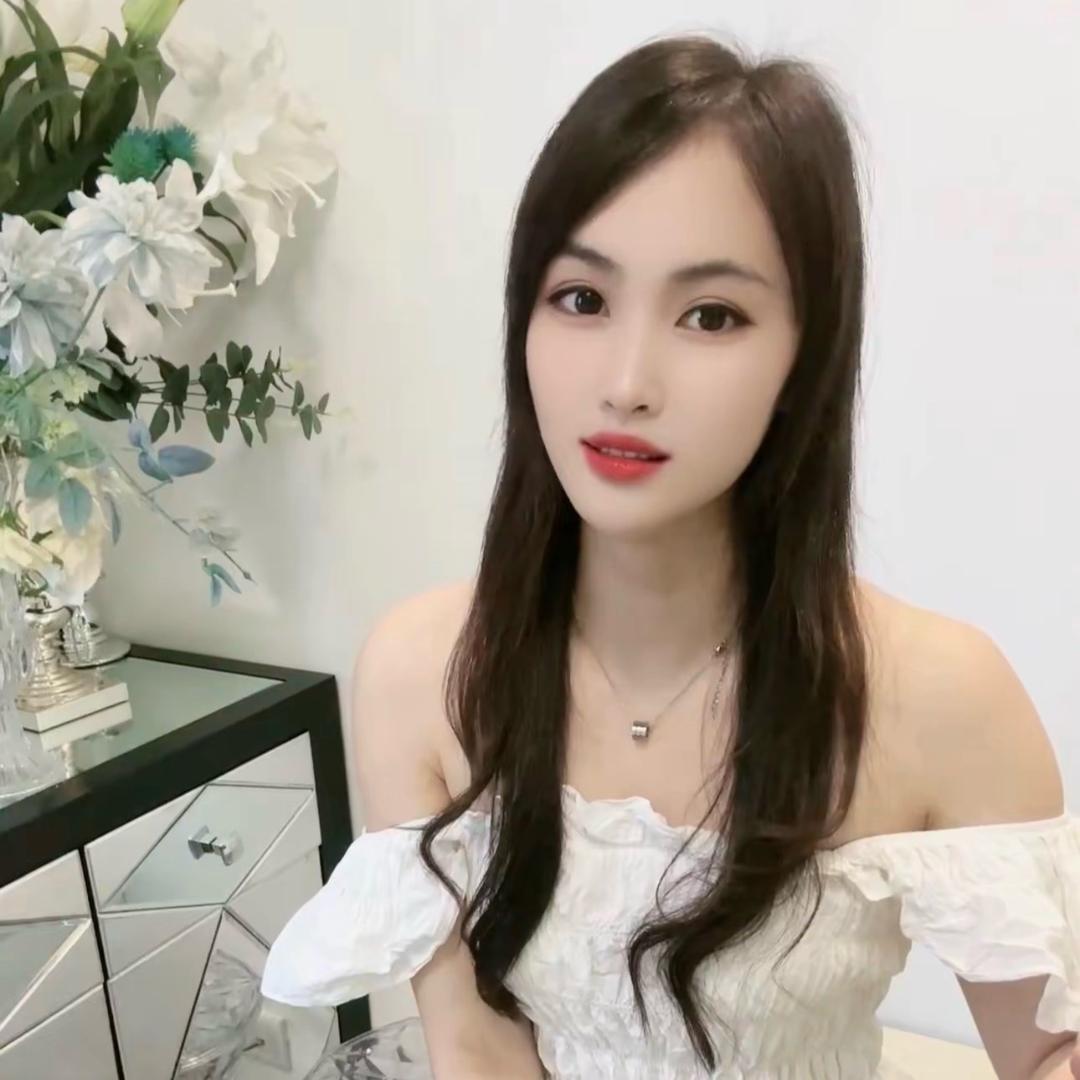 雯 孑 ᐝ