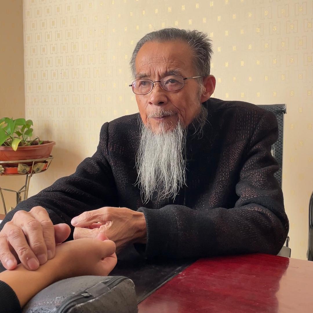 新疆奎屯阁