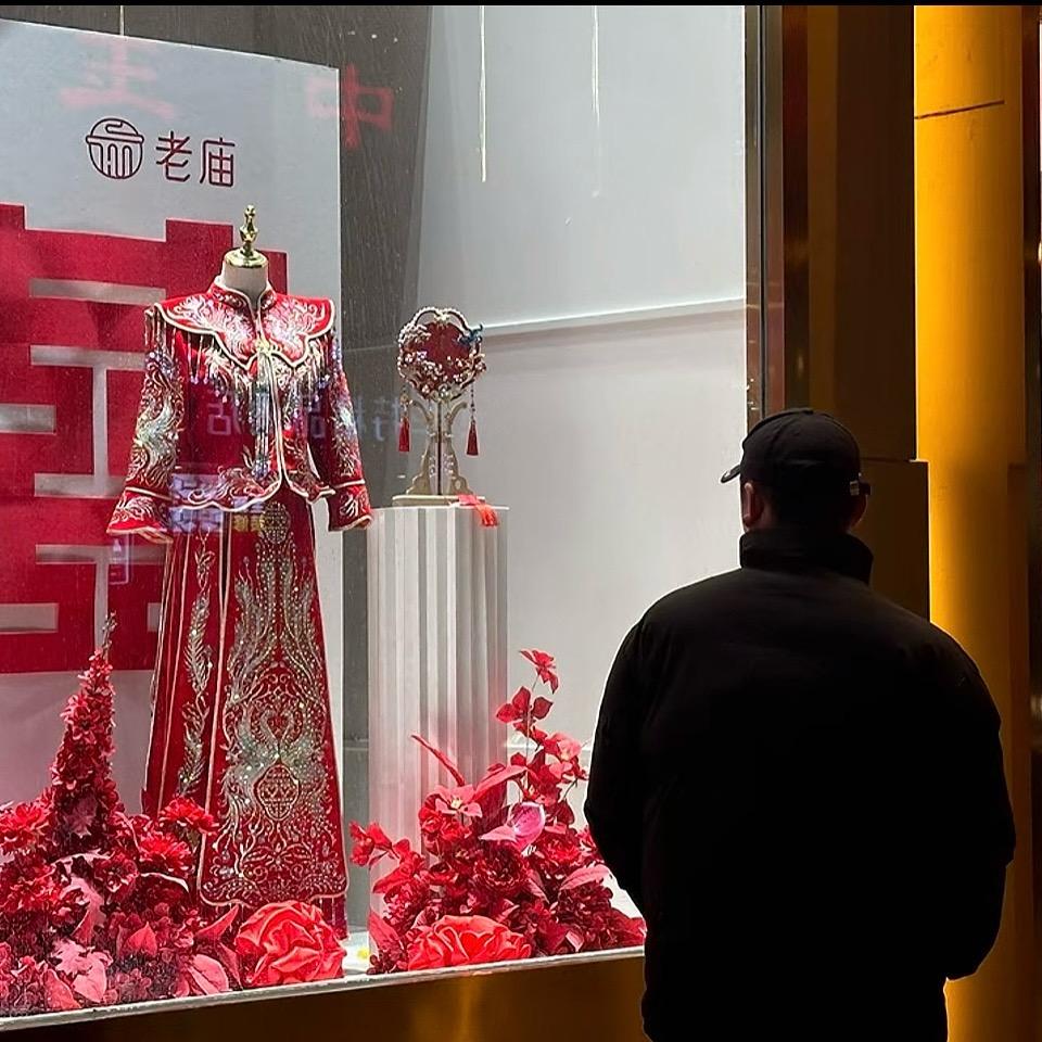 - 梁百万💰