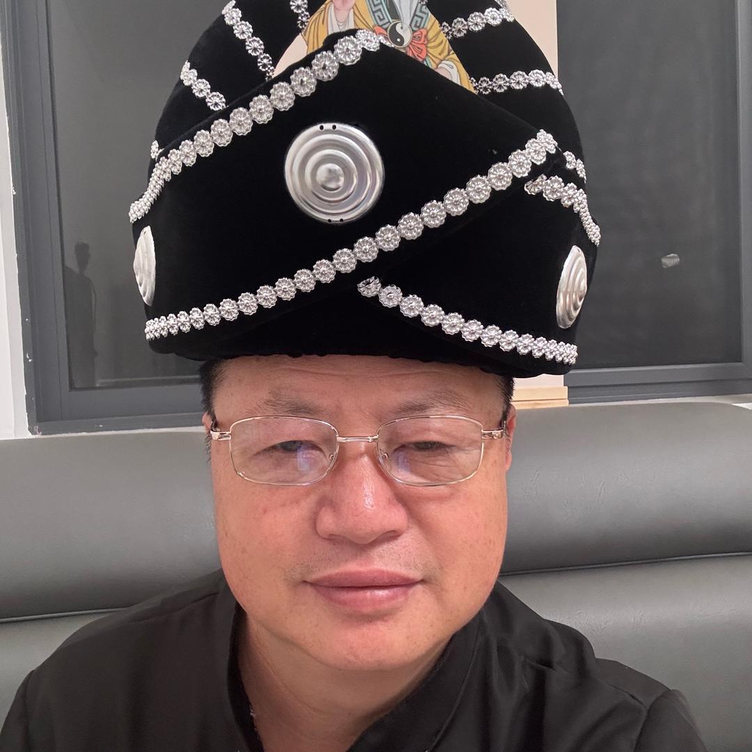 苗王