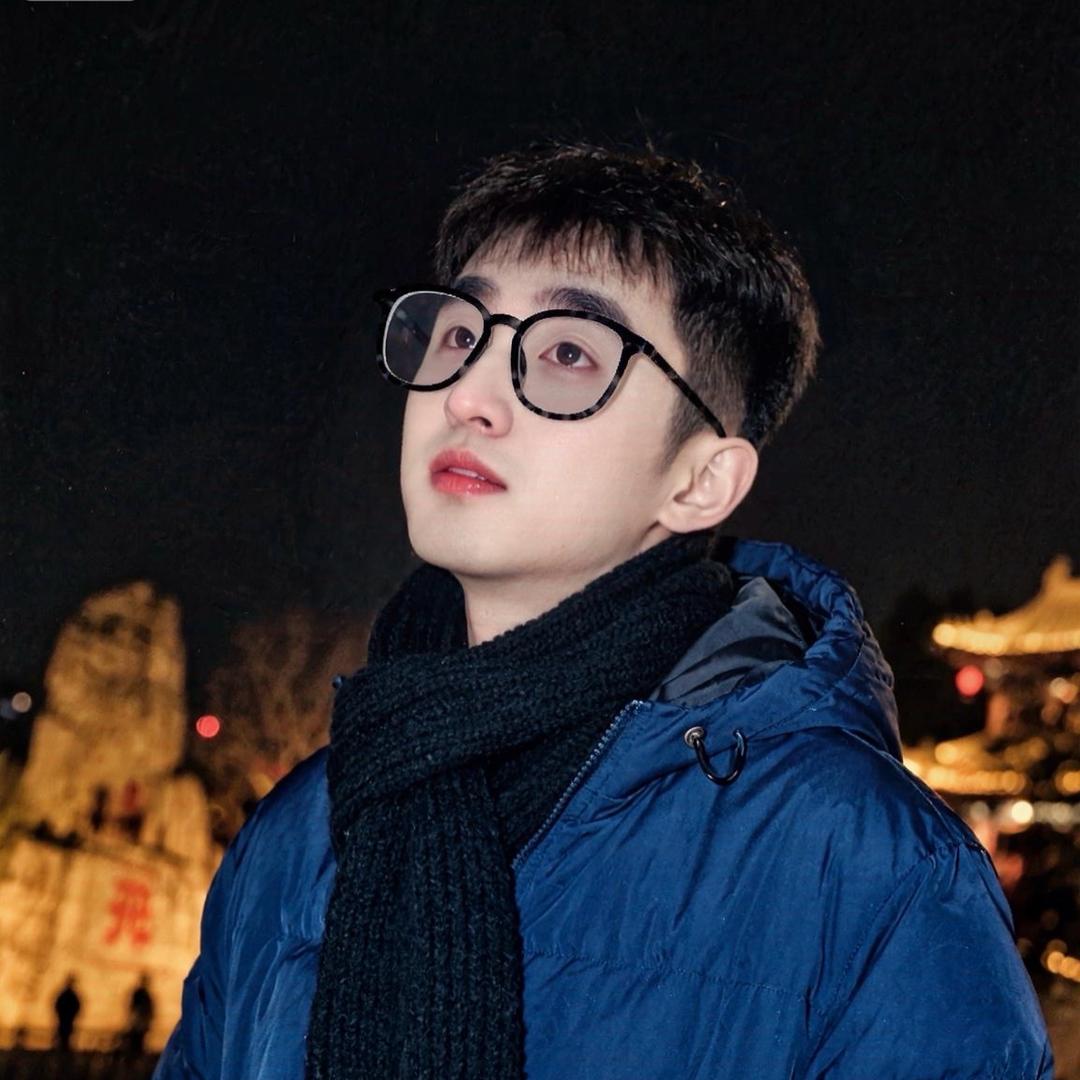 内个涵.