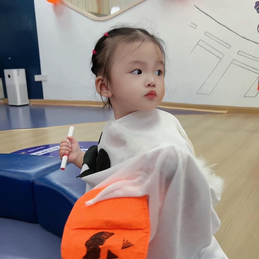 小诗月