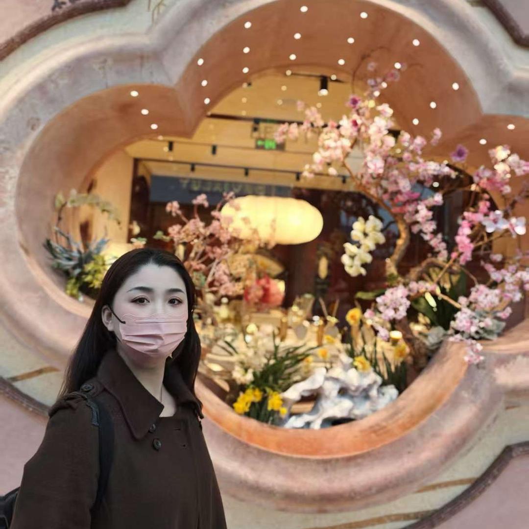 吃蛋糕不吃奶油🧁