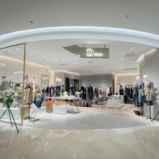 轻时尚高端女装