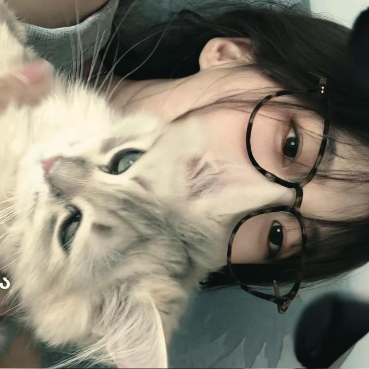 香菜不菜🍐