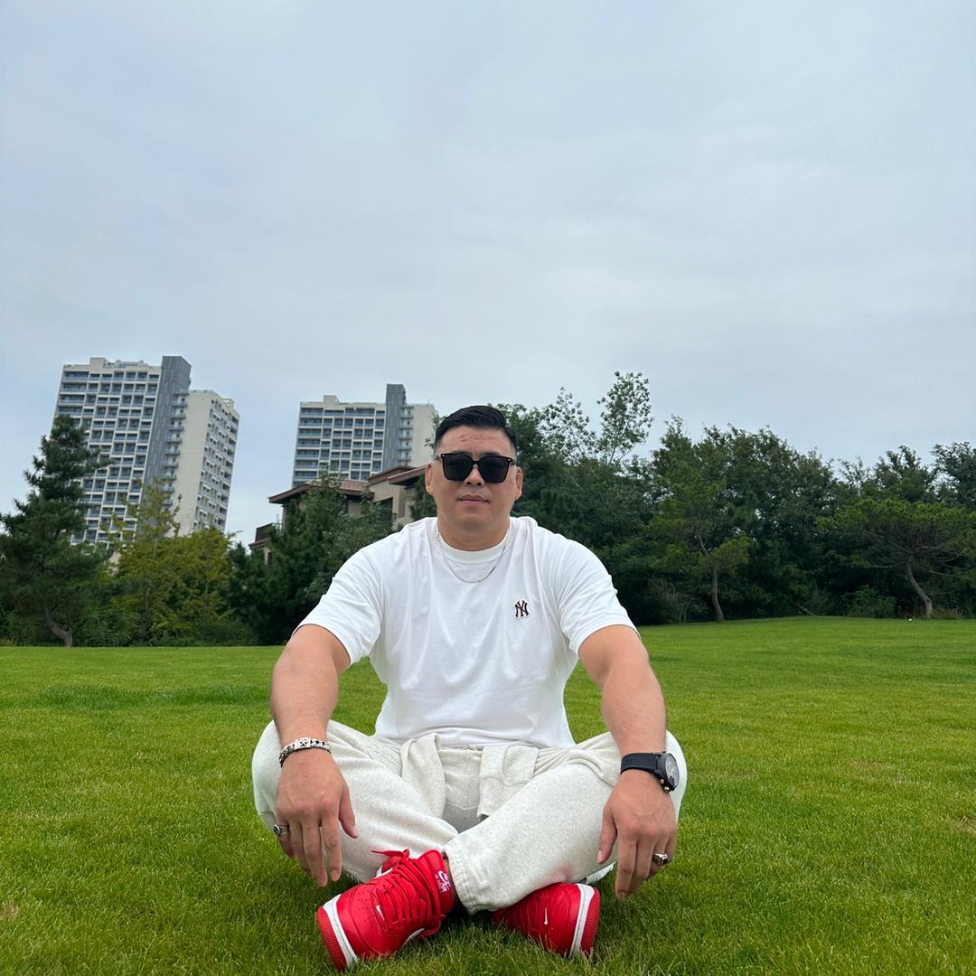 邓志伟