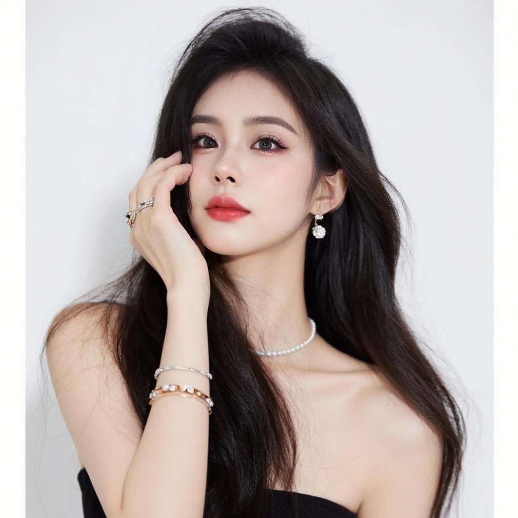 ✩*:‧₊ 𝒀𝓗₊˚✩