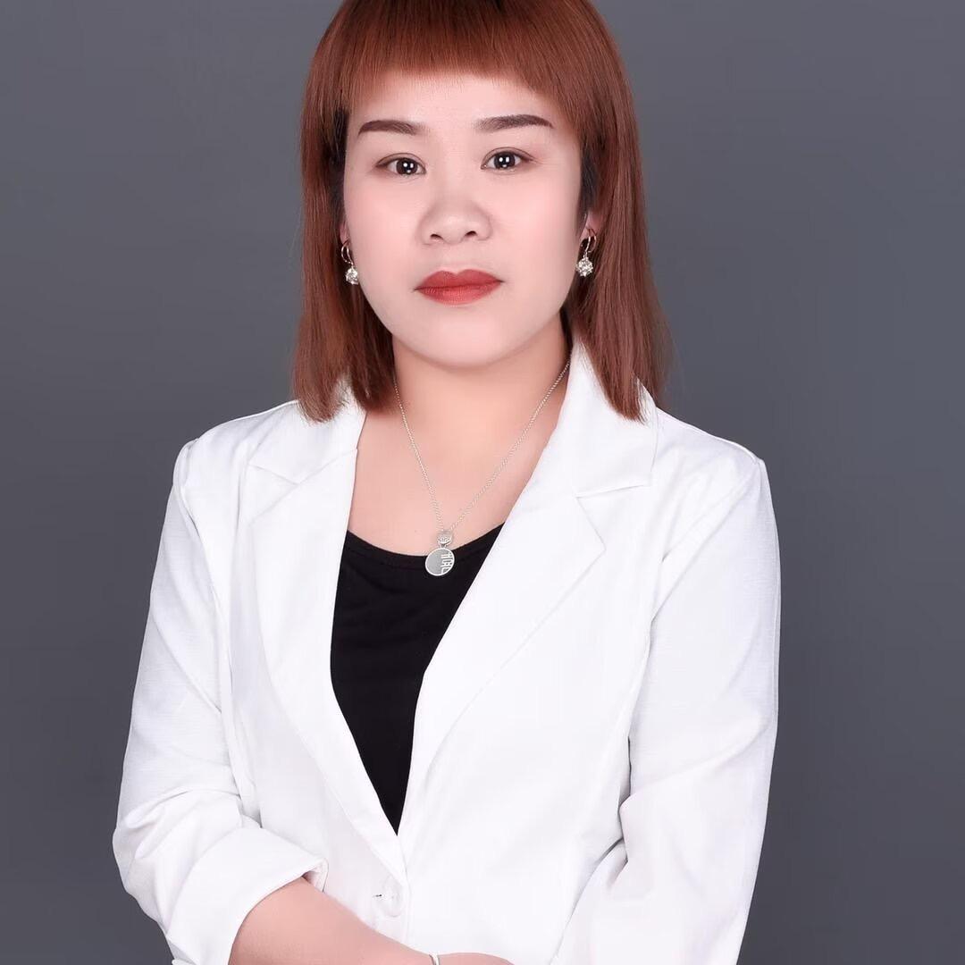 A 奋斗美业何丽