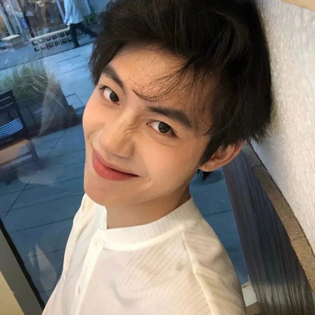 不许刮腿毛