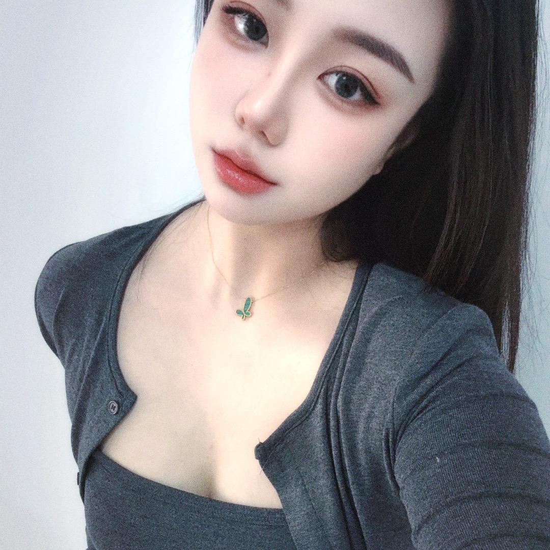 小菲菲有点懵😮