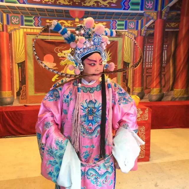河南大好越调剧团（团长李大好）