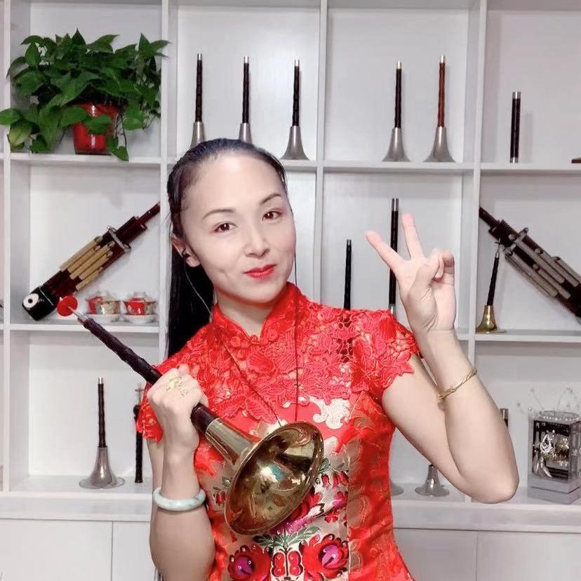 唢呐欢欢