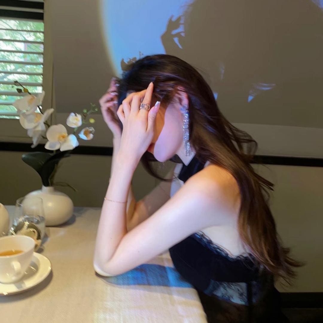 羽成云云💒