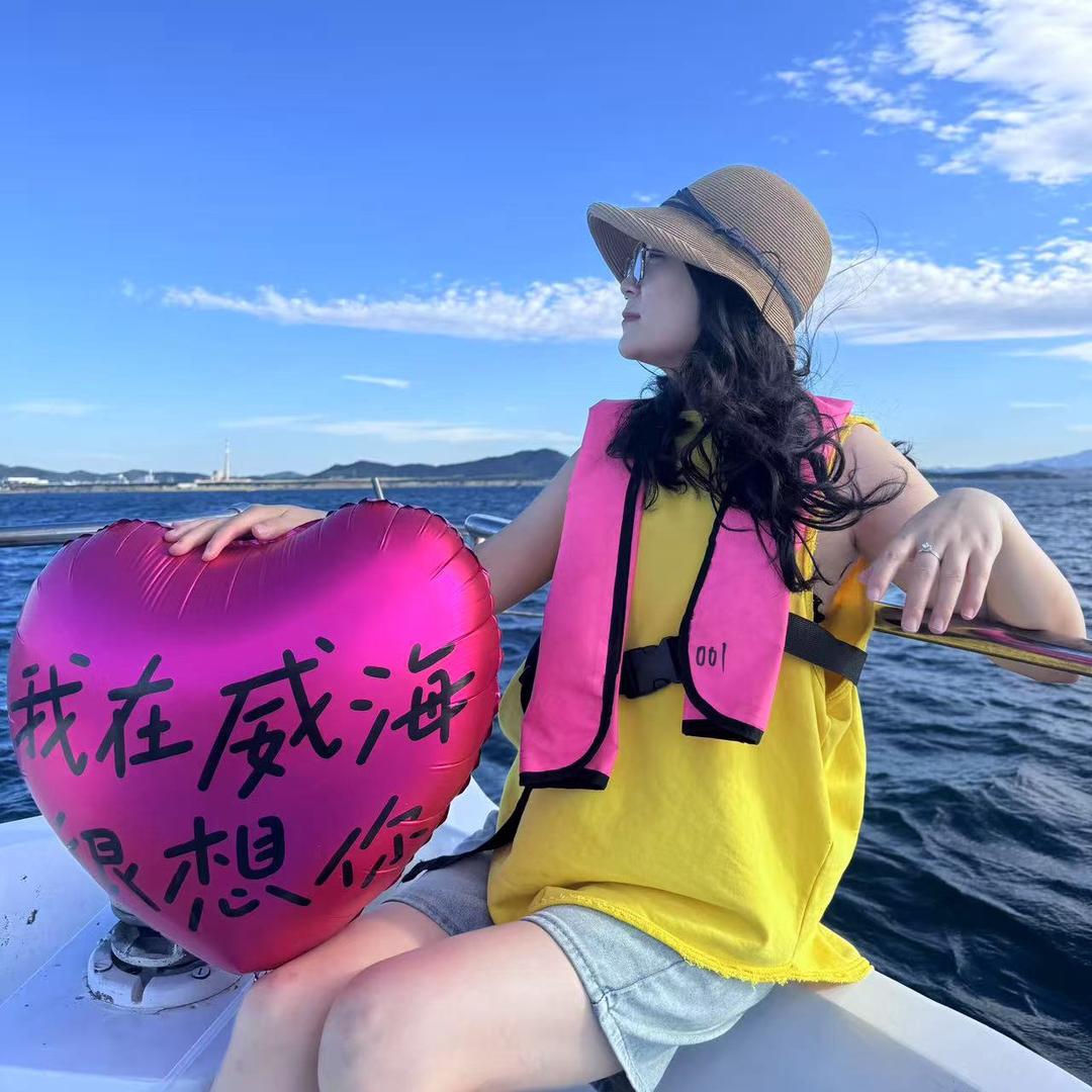 云朵下的烟火💐💐