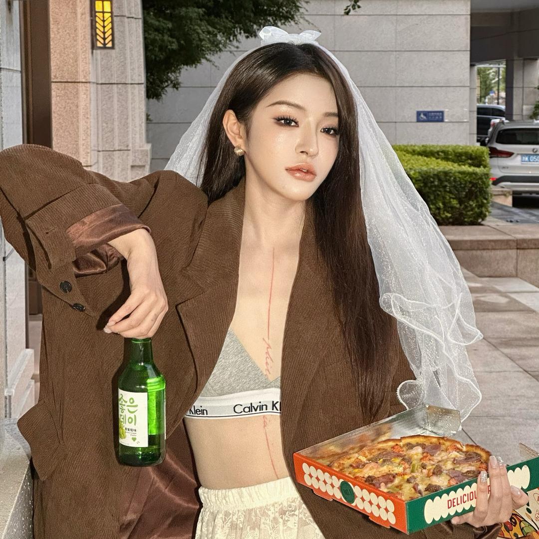 鲍鲍呀_