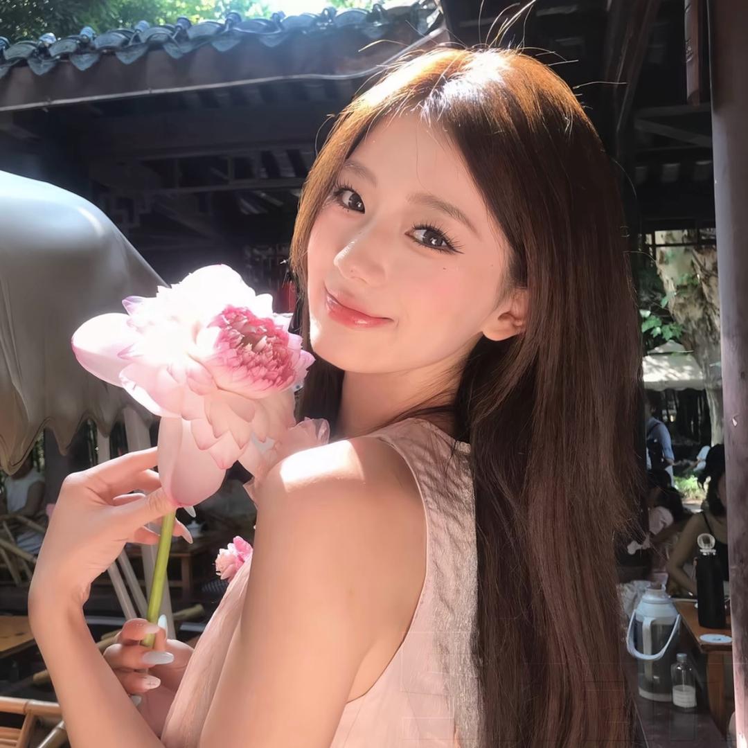 芳芳.